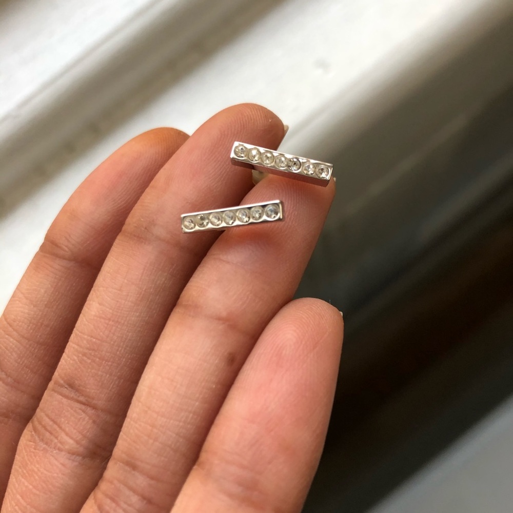 Kate Spade stud bar earrings